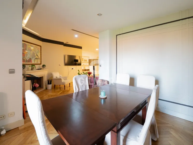 Apartment in Trafalgar - Madrid