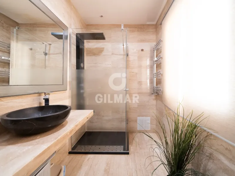 Apartment in Trafalgar - Madrid