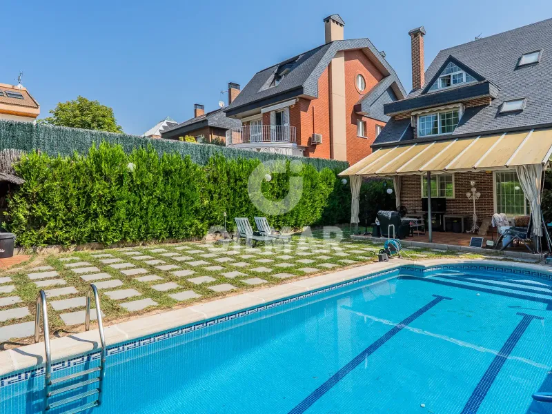 Villa in Pozuelo de Alarcón - Madrid