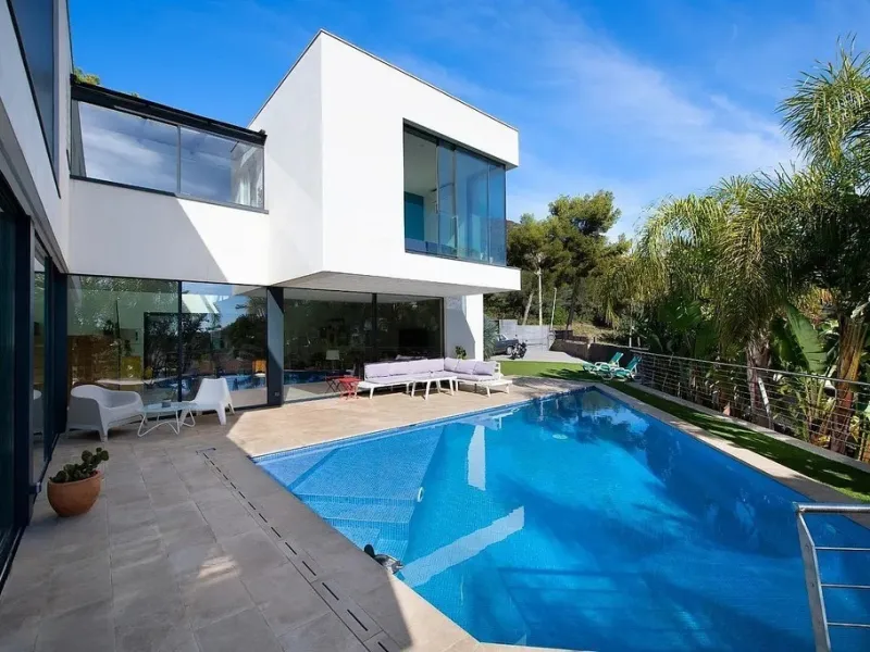 Modern Designer Villa with Pool and Views in Montemar Alto, Castelldefels, Barcelona