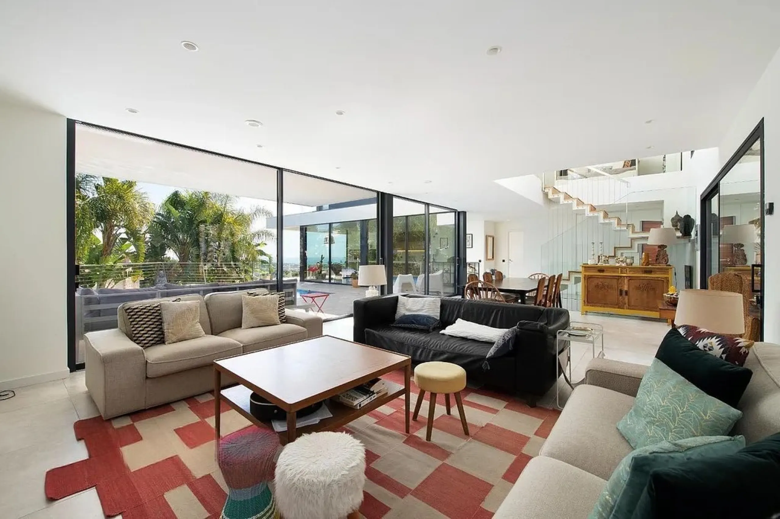 Modern Designer Villa with Pool and Views in Montemar Alto, Castelldefels, Barcelona