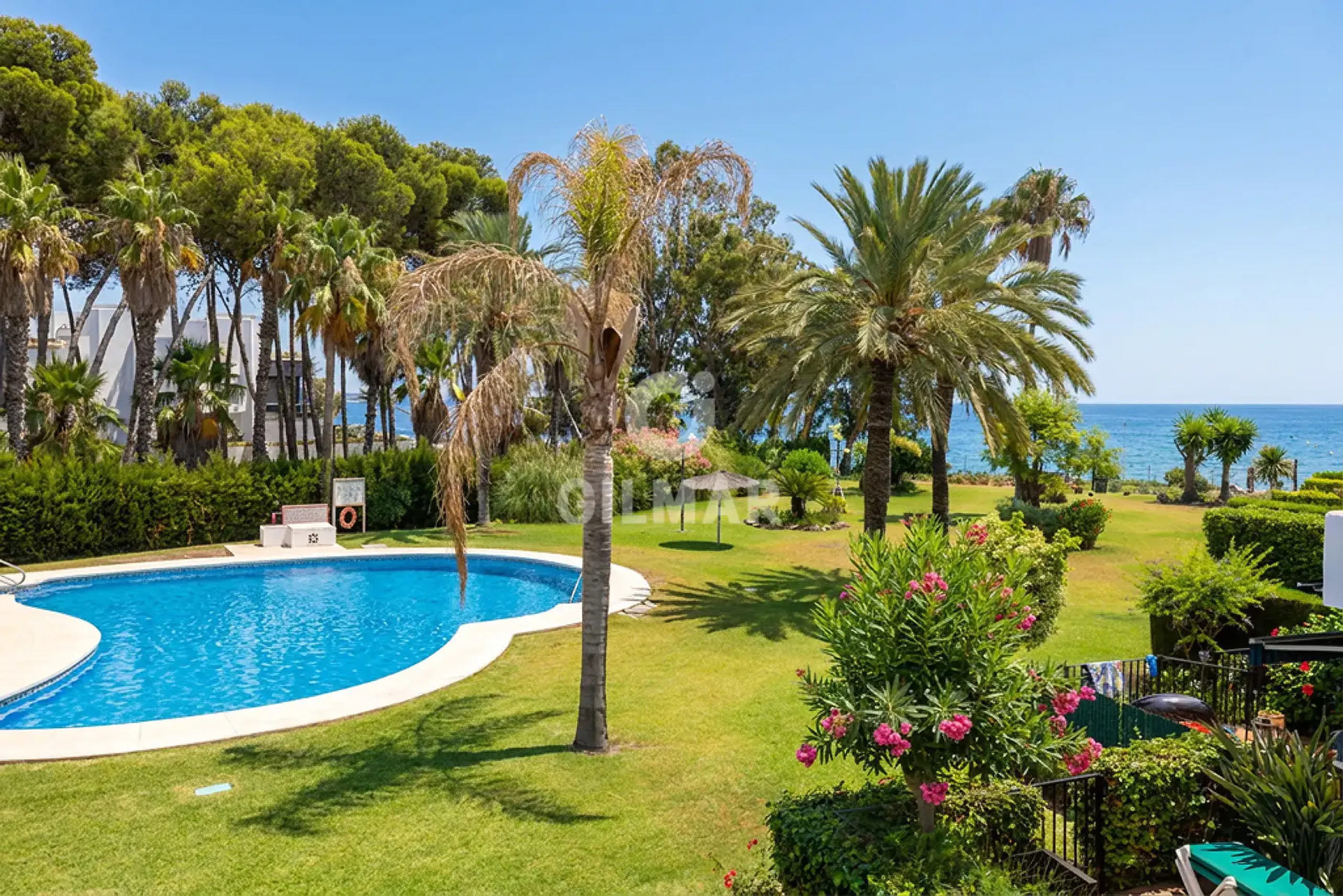 Townhouse in Estepona Oeste - Málaga