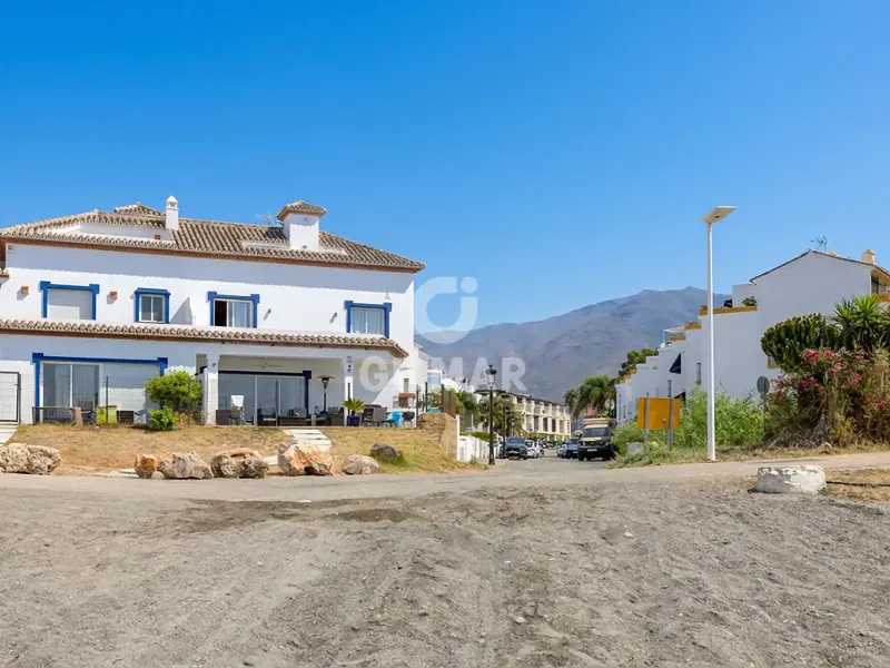 Townhouse in Estepona Oeste - Málaga