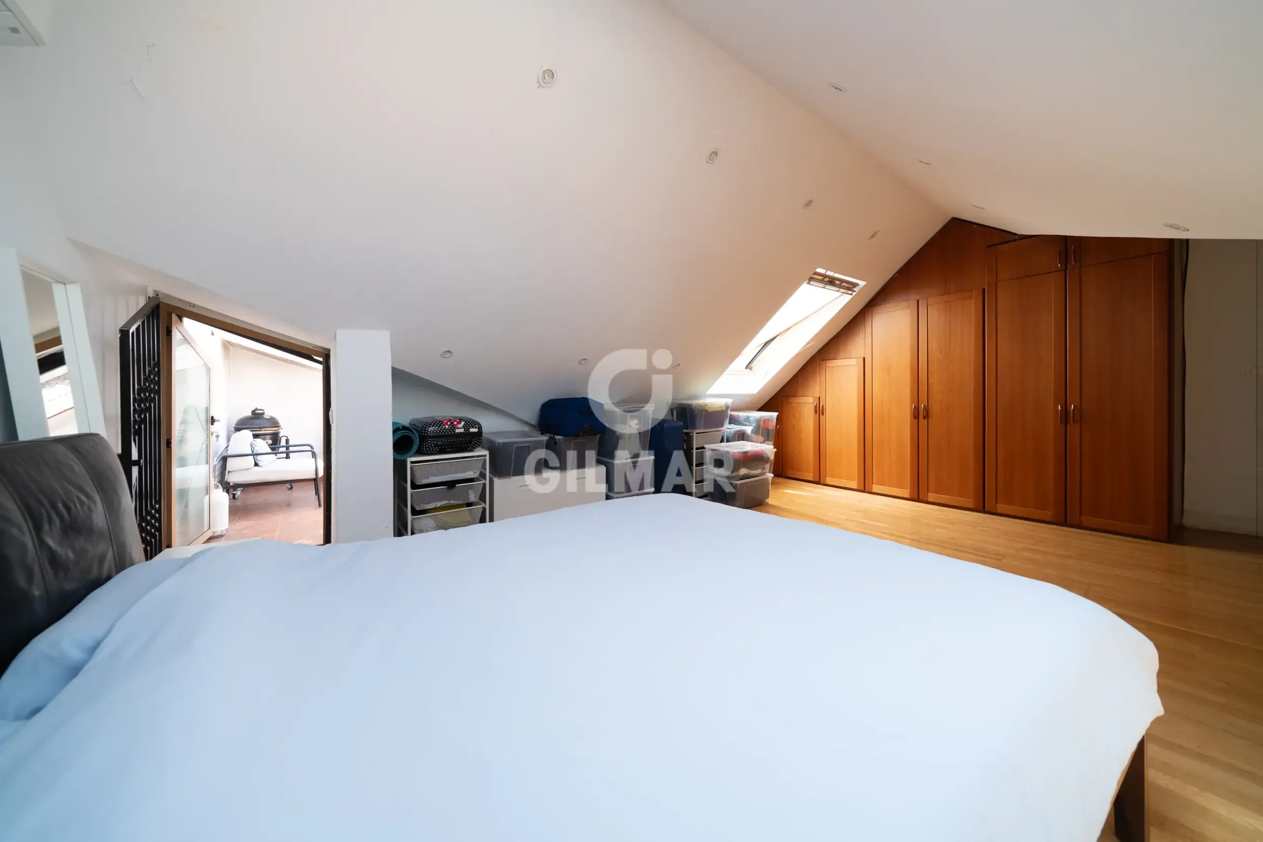 Duplex penthouse in Justicia - Madrid