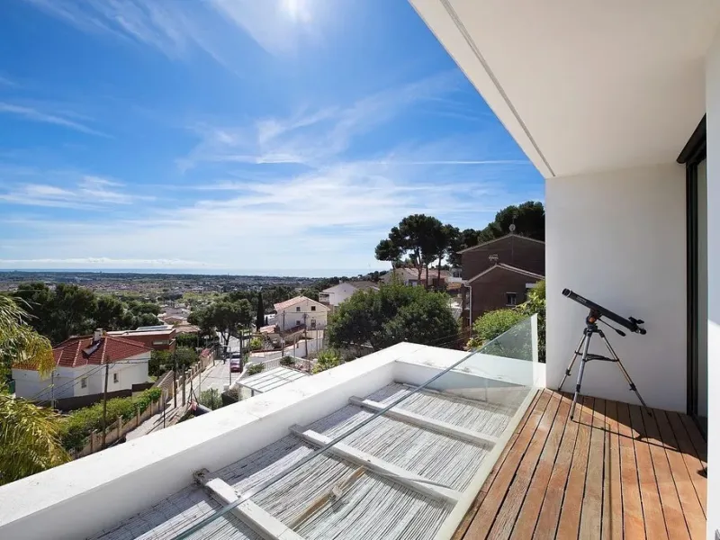 Modern Designer Villa with Pool and Views in Montemar Alto, Castelldefels, Barcelona