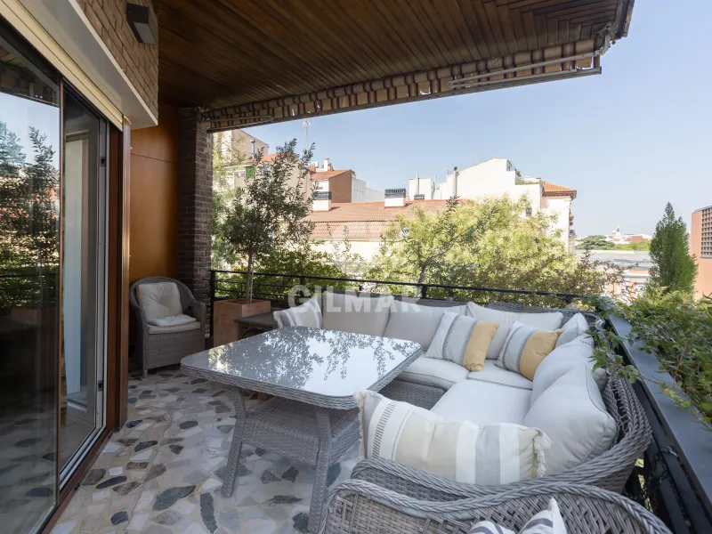 Apartment in Jerónimos - Madrid