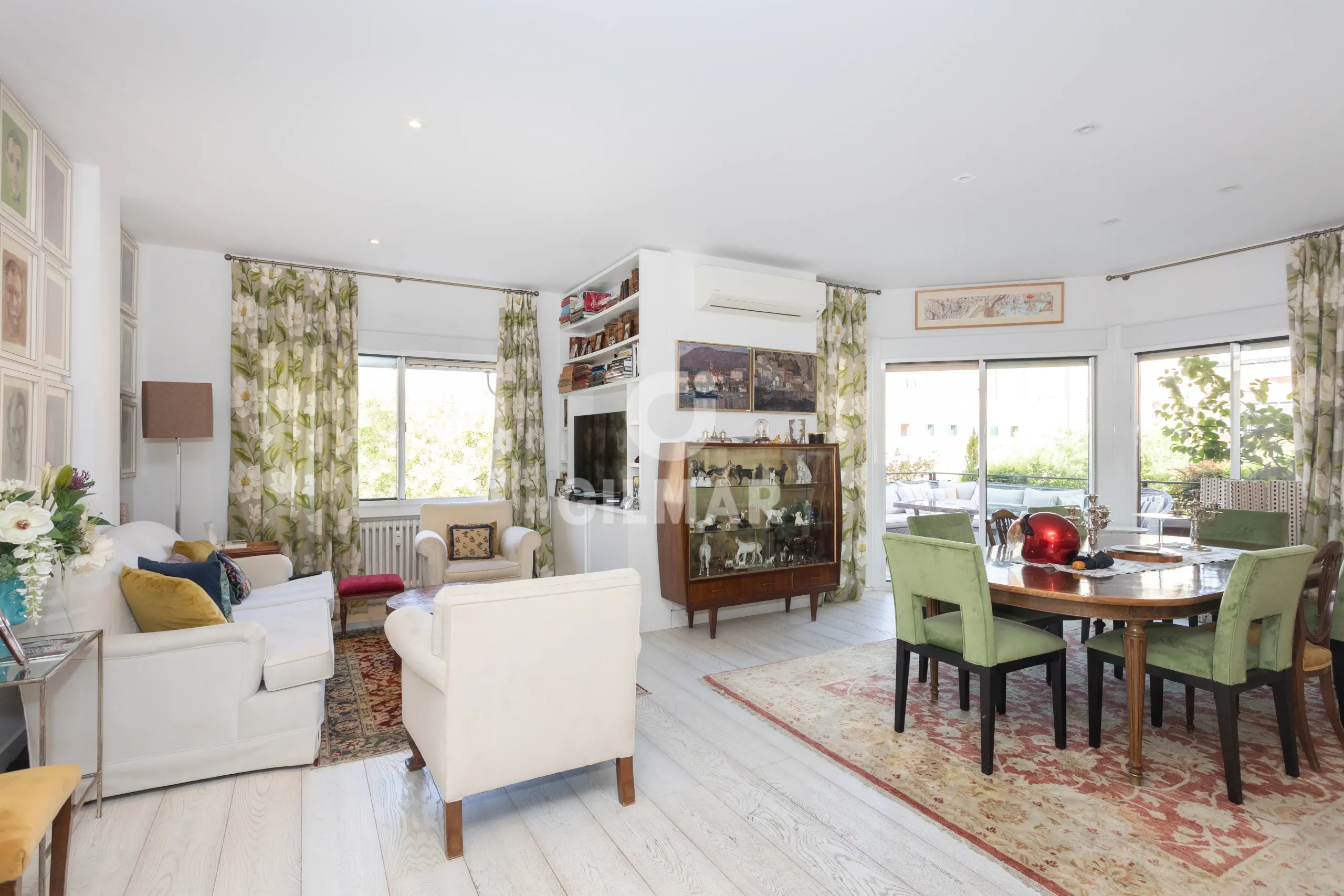 Apartment in Jerónimos - Madrid