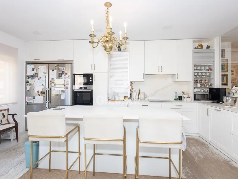 Apartment in Jerónimos - Madrid