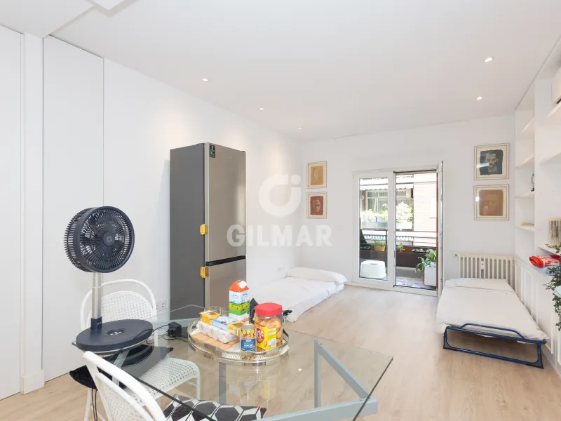 Apartment in Jerónimos - Madrid