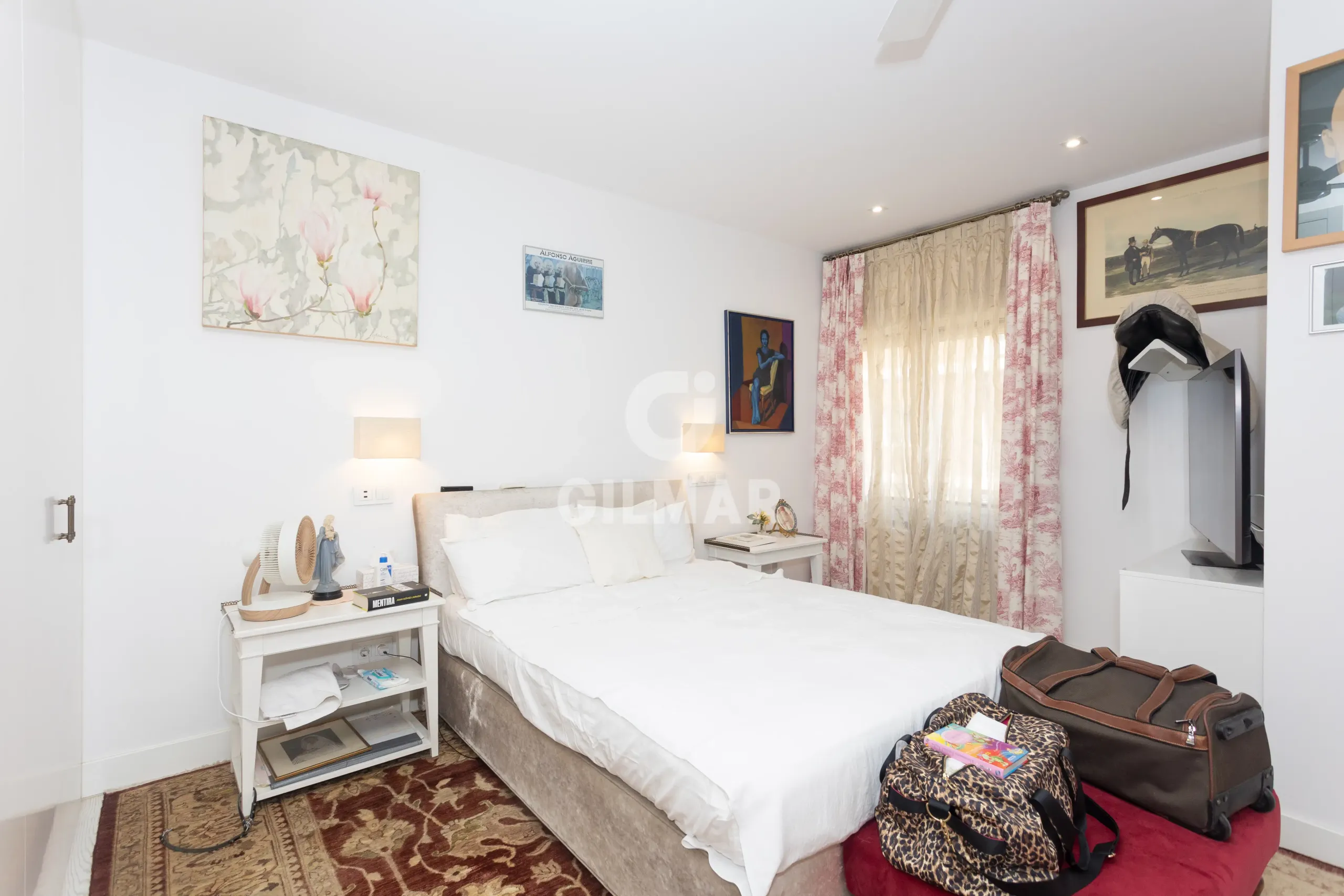Apartment in Jerónimos - Madrid