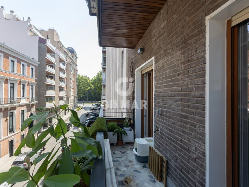 Apartment in Jerónimos - Madrid