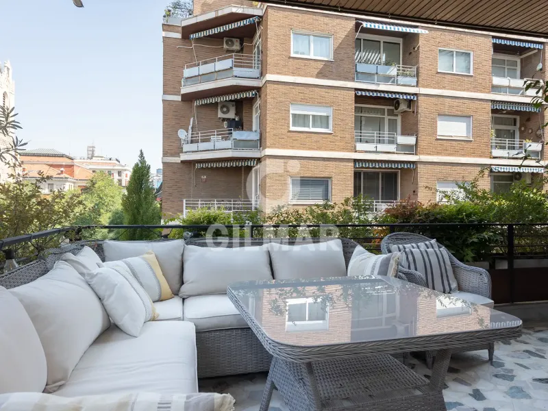 Apartment in Jerónimos - Madrid