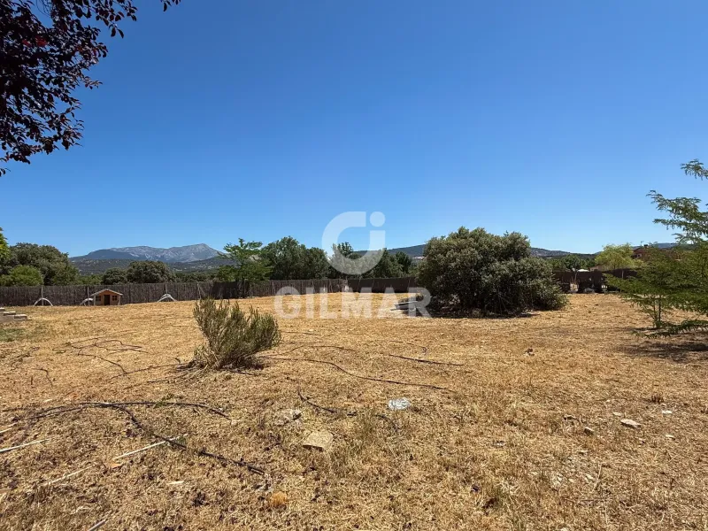 Semi-detached house in Guadarrama - Madrid