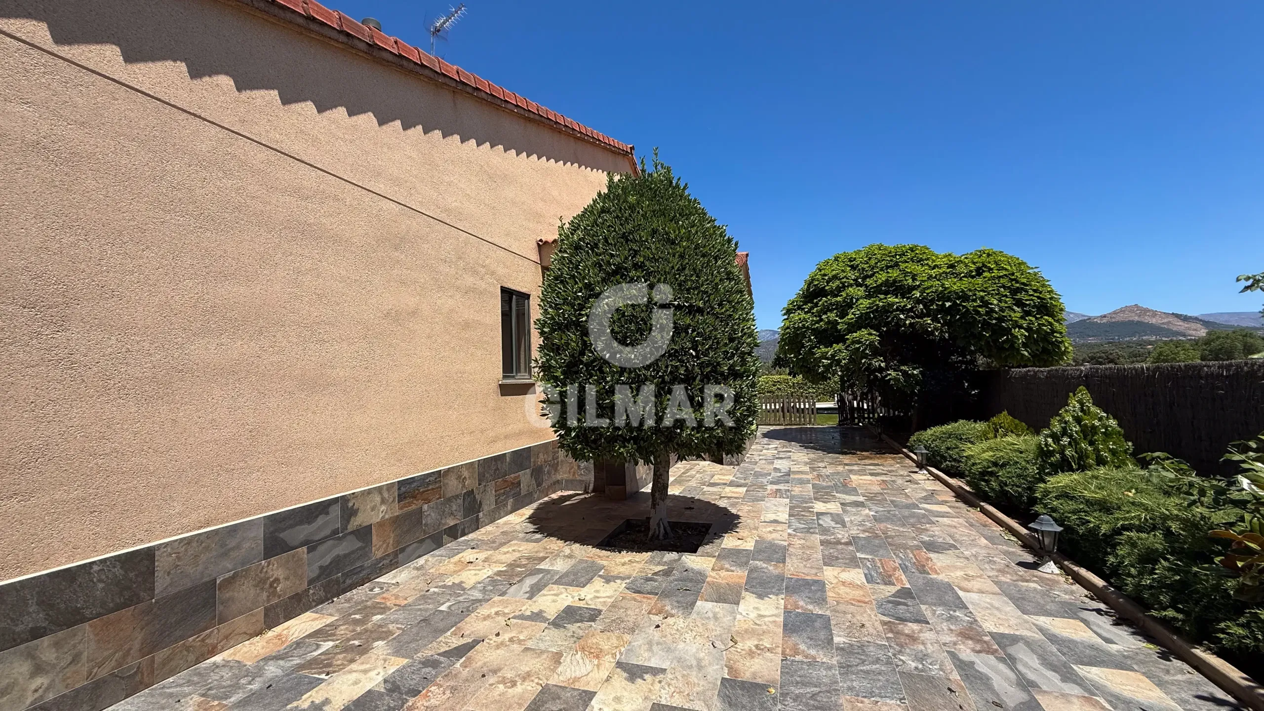 Semi-detached house in Guadarrama - Madrid