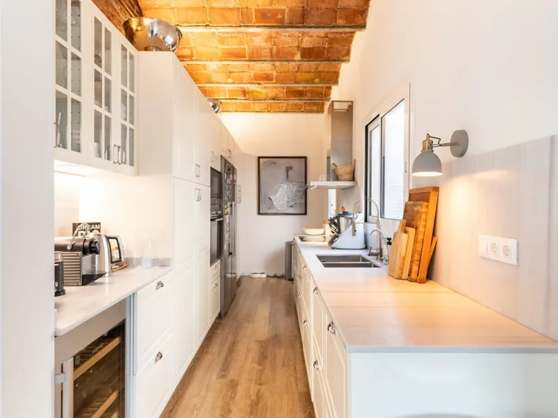 Refurbished Penthouse in Calle Laforja – Turó Parc Area, Barcelona