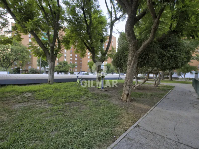 Apartment in Prado de San Sebastián - Felipe II - Sevilla