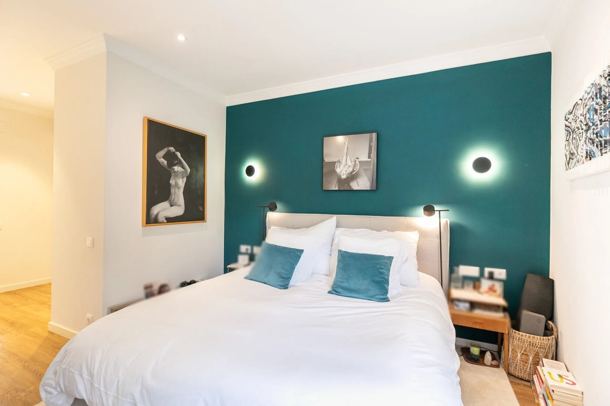 Refurbished Penthouse in Calle Laforja – Turó Parc Area, Barcelona