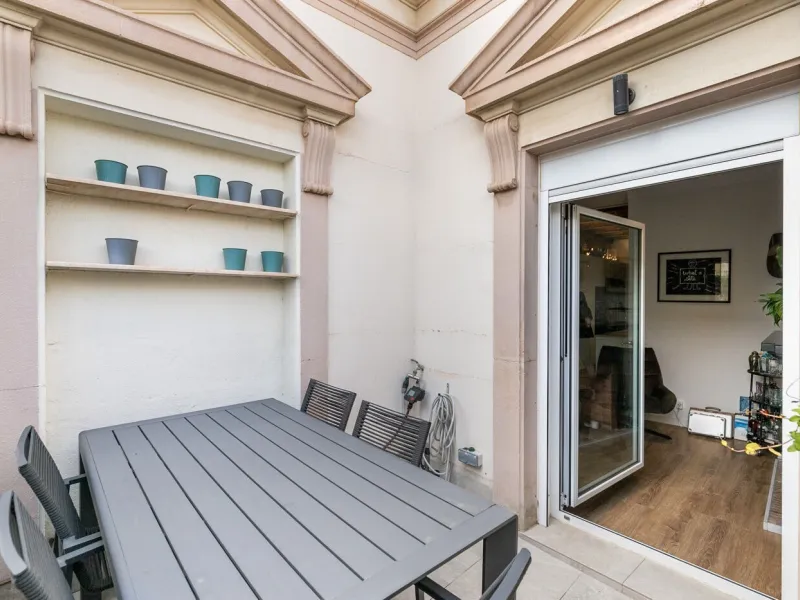 Refurbished Penthouse in Calle Laforja – Turó Parc Area, Barcelona