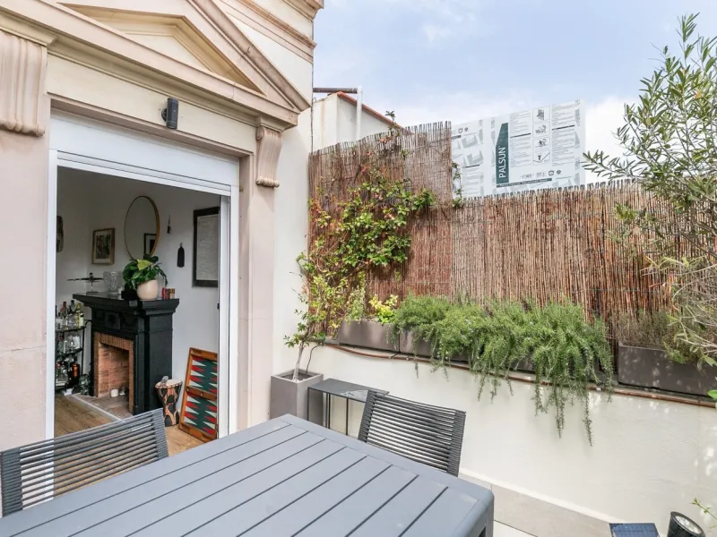 Refurbished Penthouse in Calle Laforja – Turó Parc Area, Barcelona