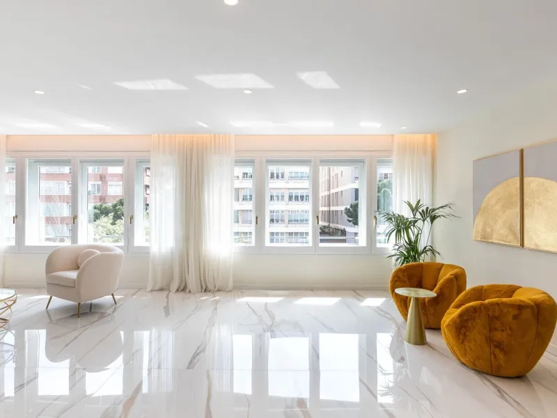 Brand-New Renovated Apartment with Parking in Sant Gervasi – Vía Augusta, Barcelona