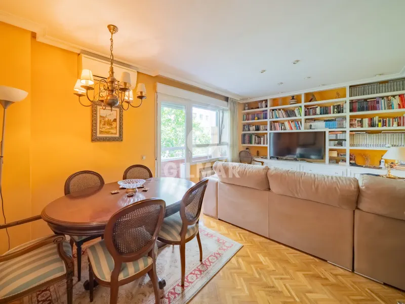 Apartment in Argüelles - Madrid