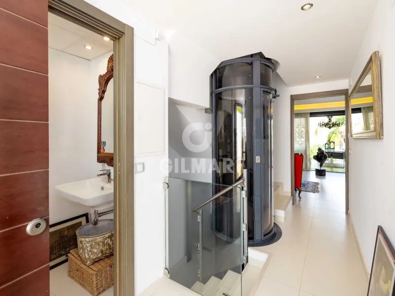 Townhouse in Marbella Ciudad - Málaga
