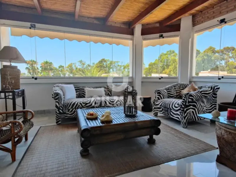 Duplex penthouse in Marbella Este - Málaga