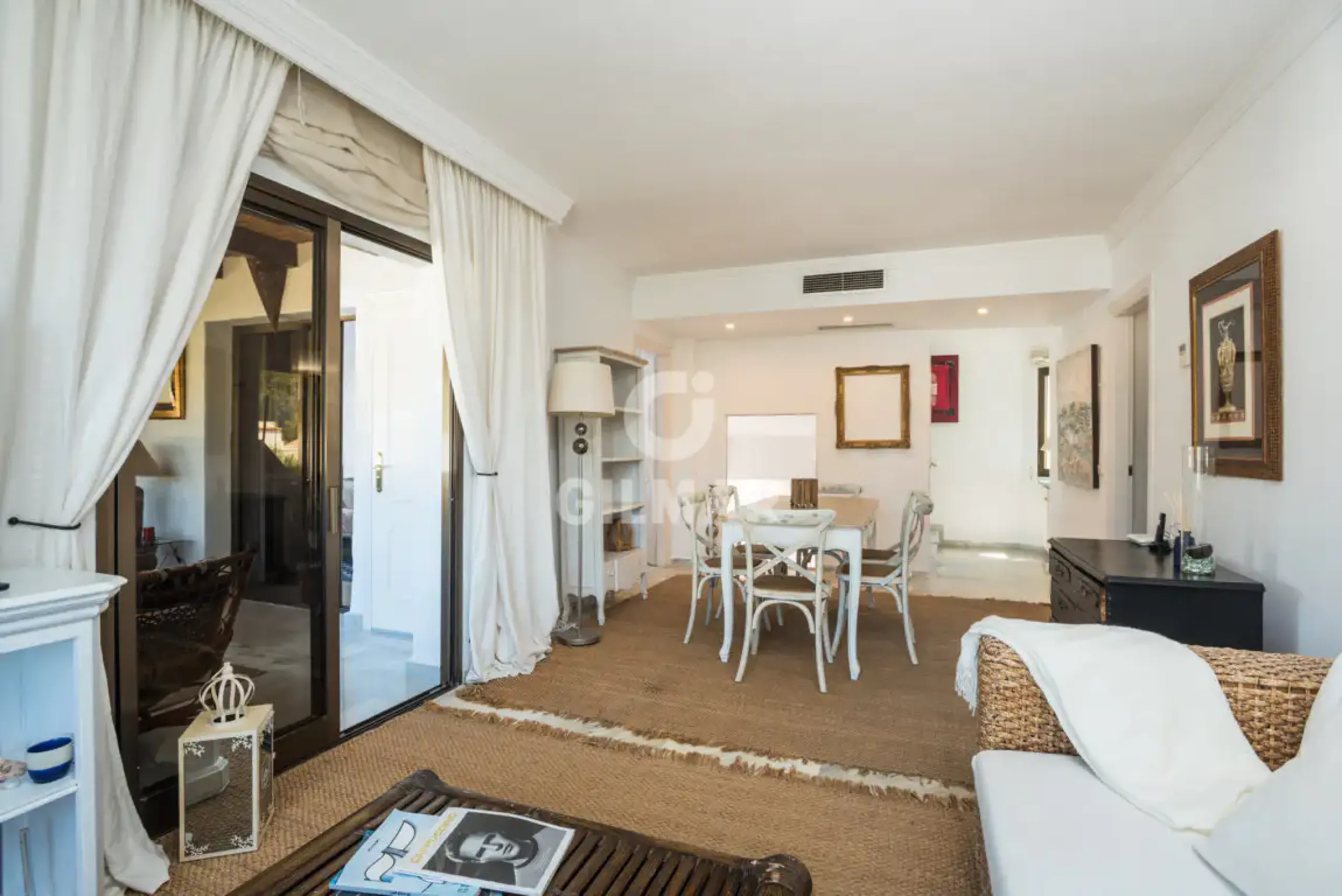 Duplex penthouse in Marbella Este - Málaga
