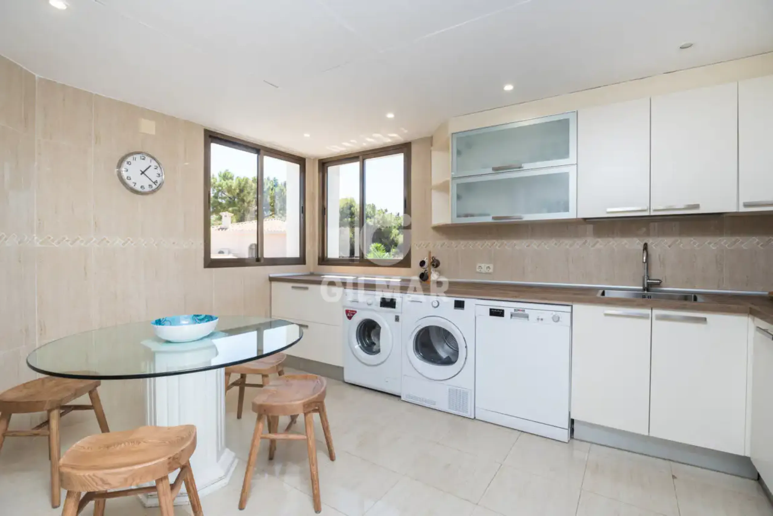 Duplex penthouse in Marbella Este - Málaga