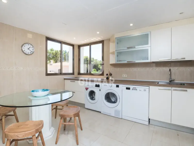 Duplex penthouse in Marbella Este - Málaga