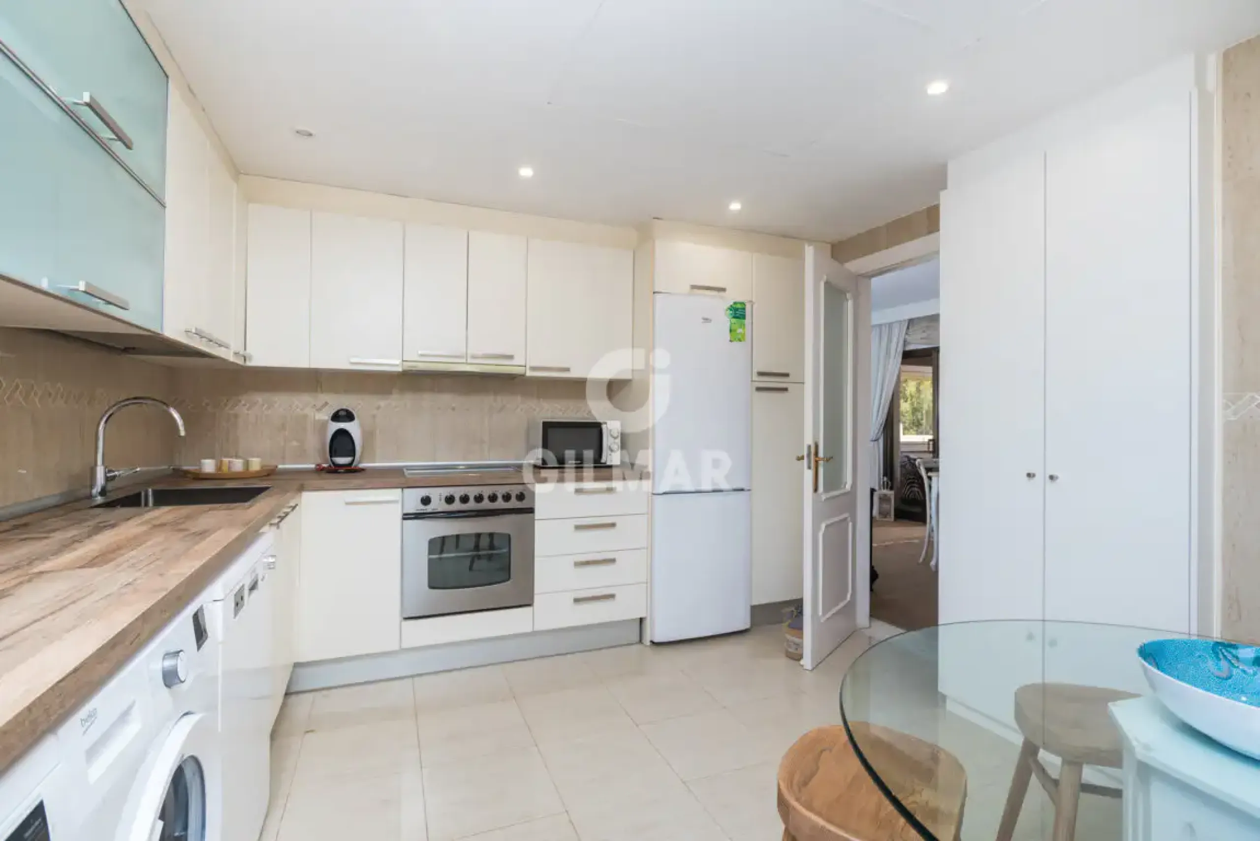 Duplex penthouse in Marbella Este - Málaga