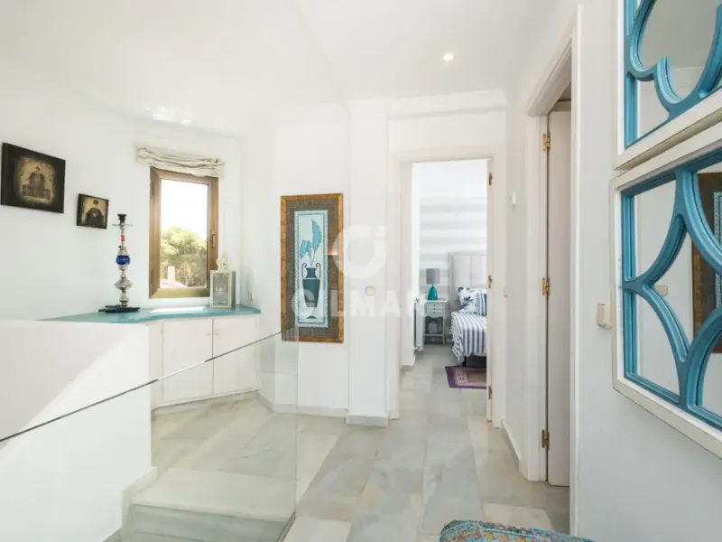 Duplex penthouse in Marbella Este - Málaga