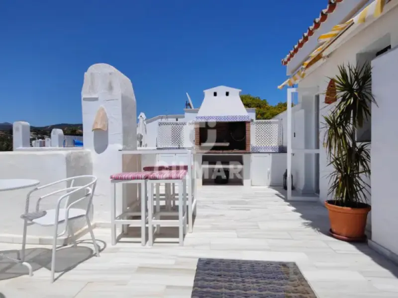 Duplex penthouse in Marbella Este - Málaga