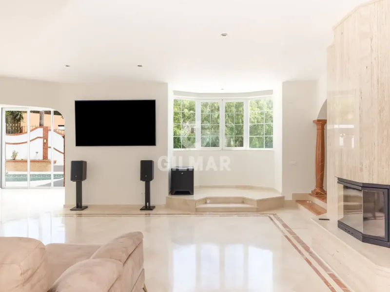 Villa in Estepona Este - Málaga