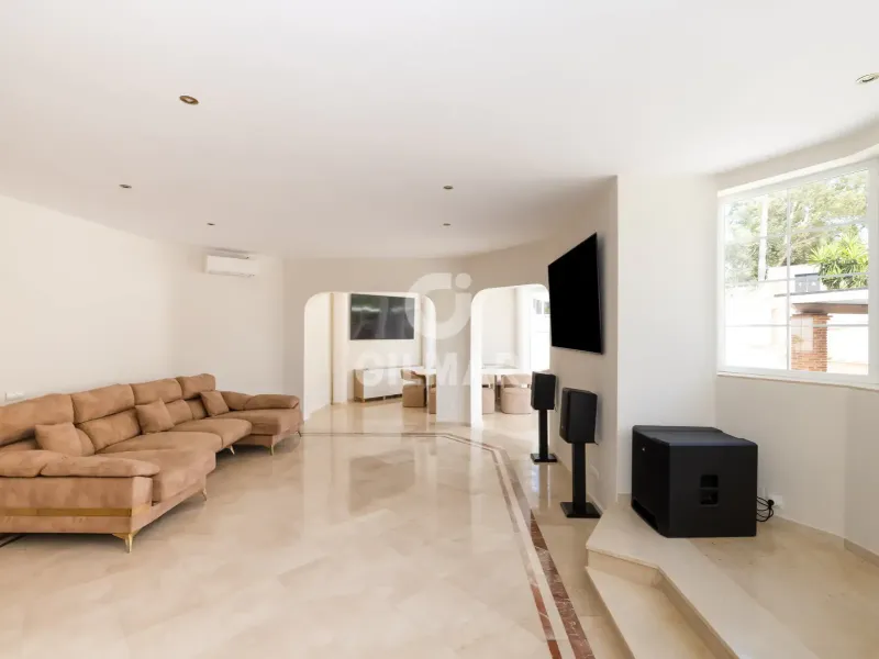 Villa in Estepona Este - Málaga