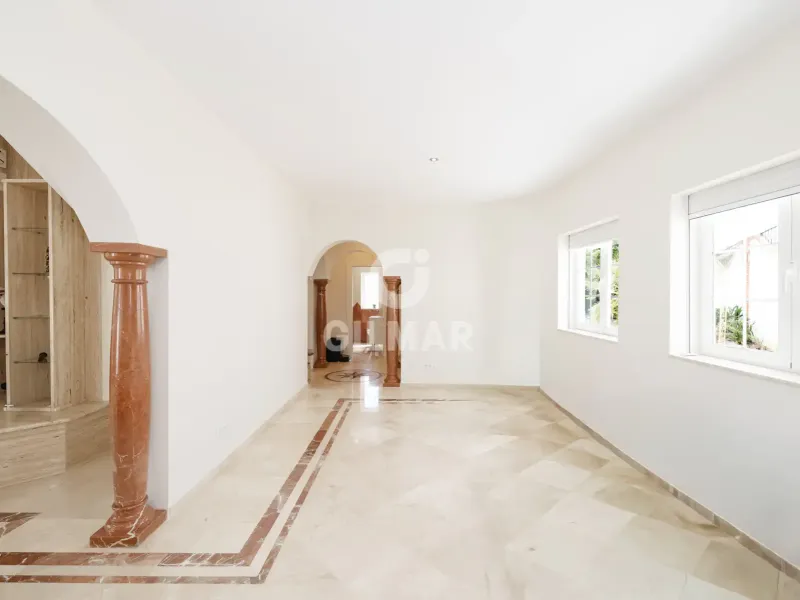 Villa in Estepona Este - Málaga