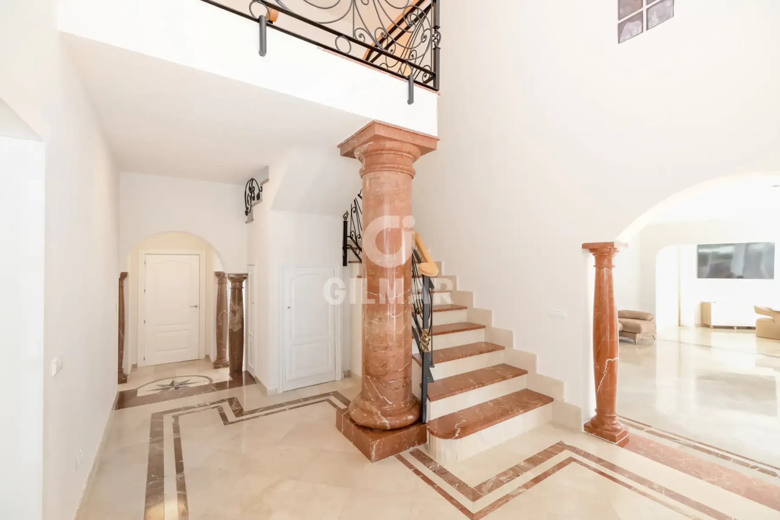 Villa in Estepona Este - Málaga