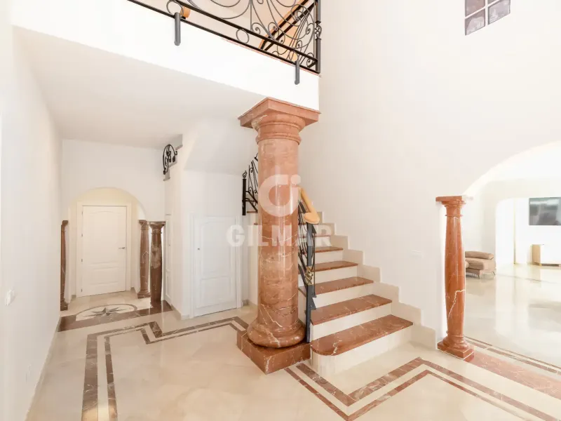 Villa in Estepona Este - Málaga