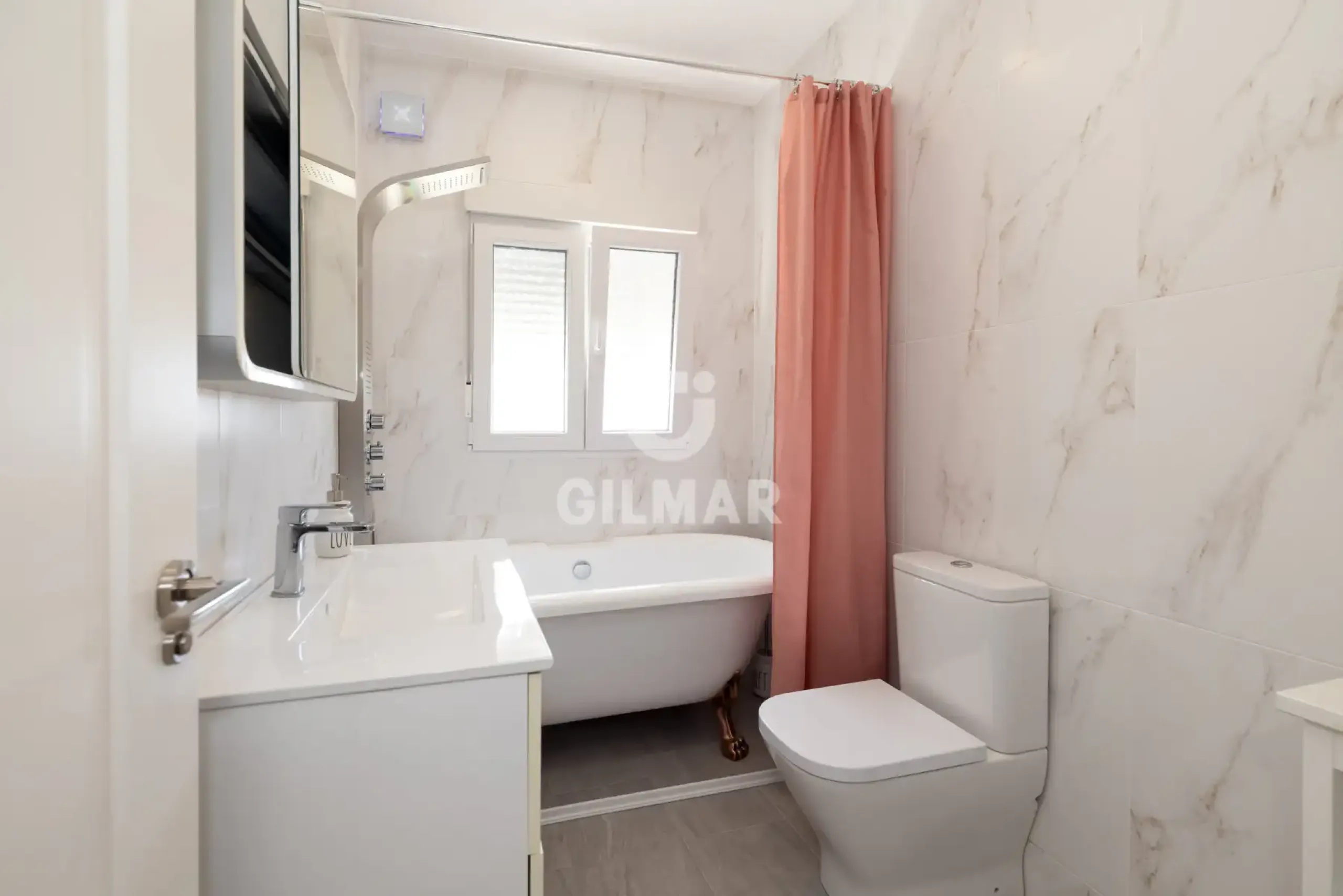 Villa in Estepona Este - Málaga