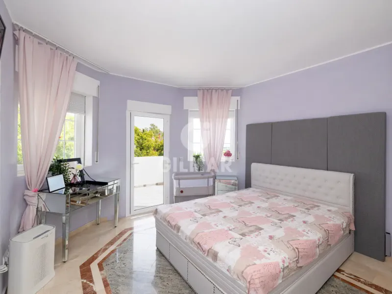 Villa in Estepona Este - Málaga