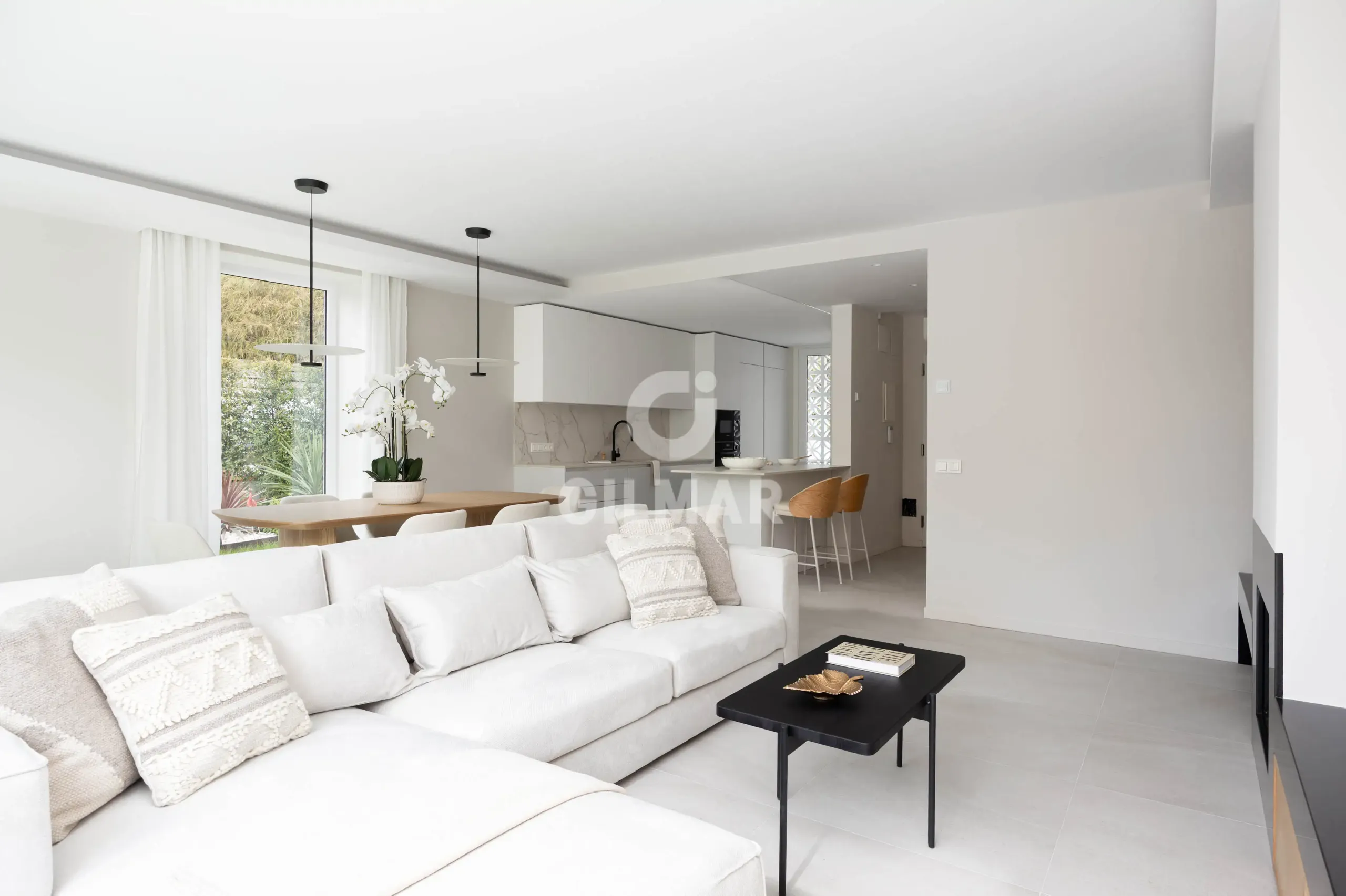 Semi-detached house in Estepona Este - Málaga