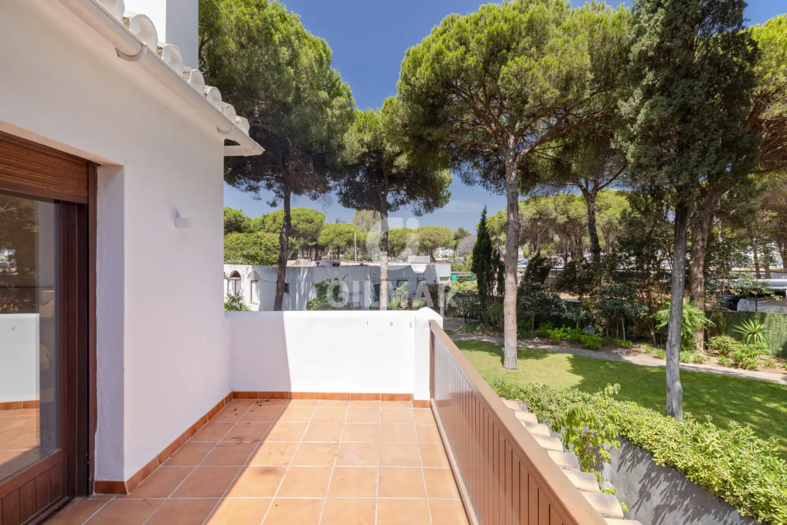 Townhouse in Estepona Este - Málaga