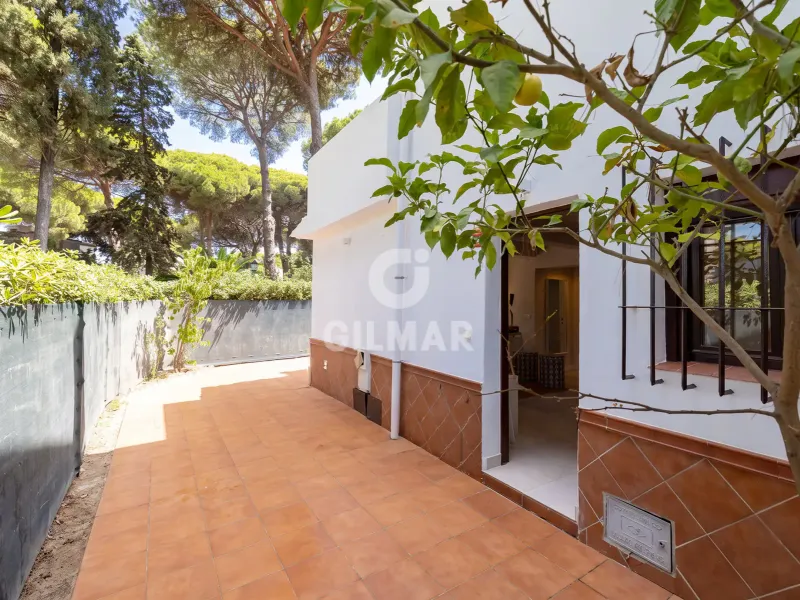 Townhouse in Estepona Este - Málaga
