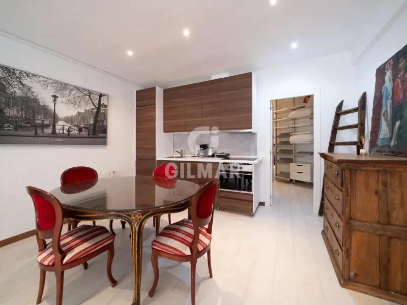 Apartment in Nueva España - Madrid