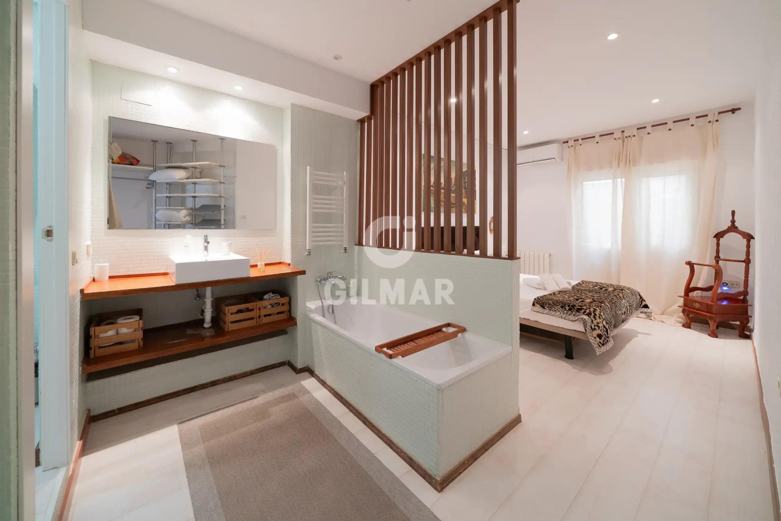 Apartment in Nueva España - Madrid