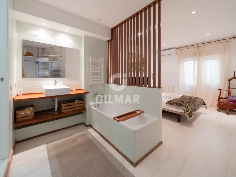 Apartment in Nueva España - Madrid