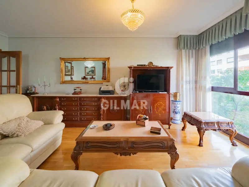Apartment in Goya - Madrid