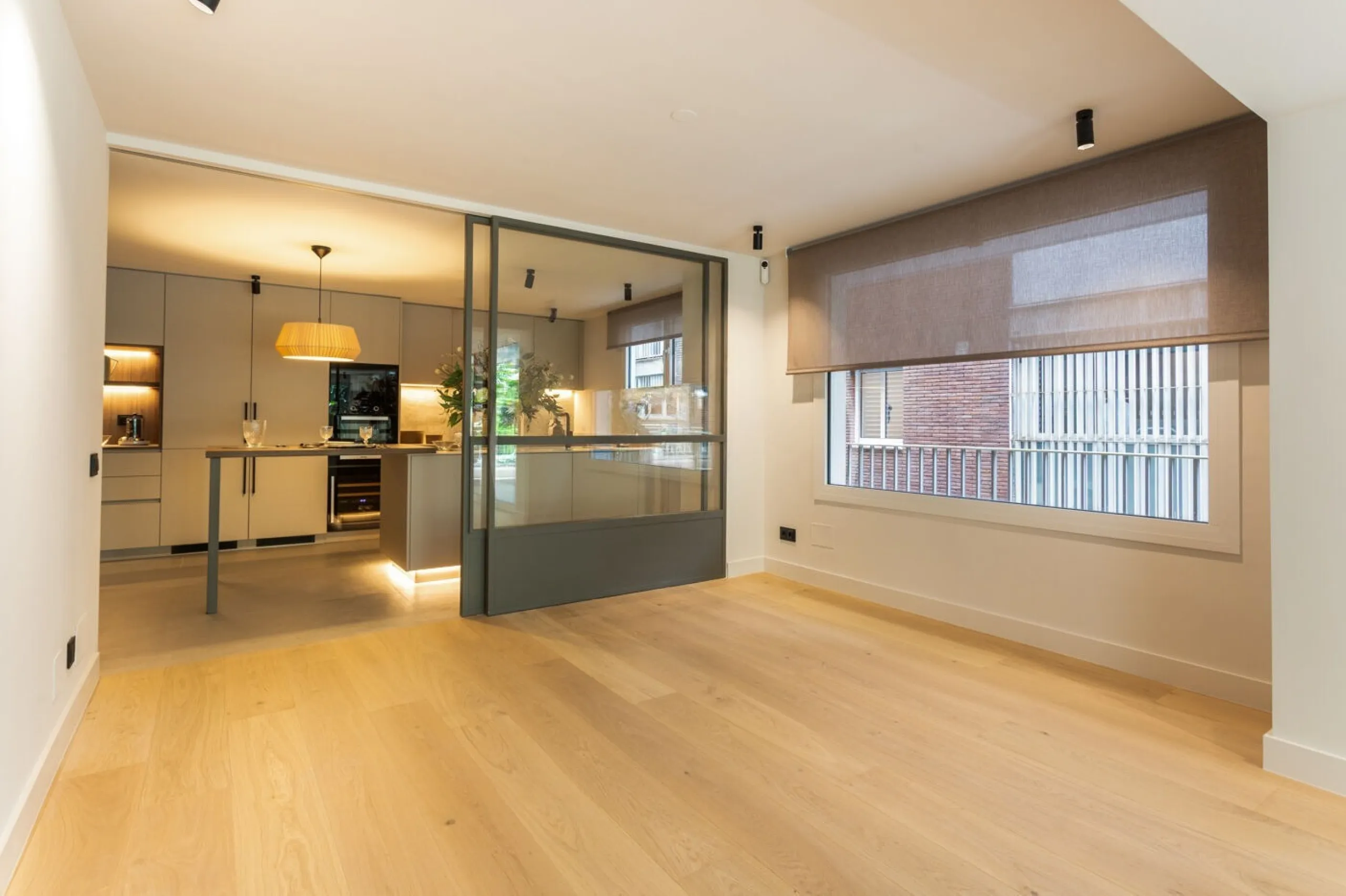 Elegant New Home in Turó Park with Terrace and Parking, Barcelona