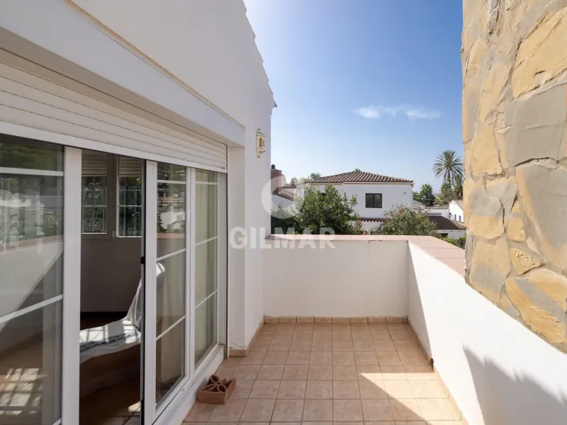Villa in Estepona Oeste - Málaga