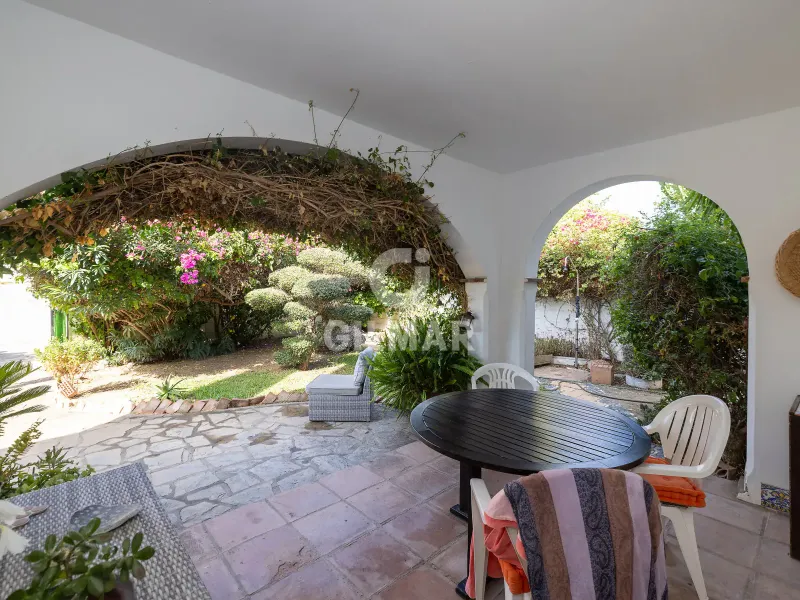 Villa in Estepona Oeste - Málaga